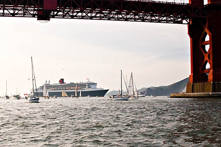 The Queen Mary 2 Approaches the Golden Gate